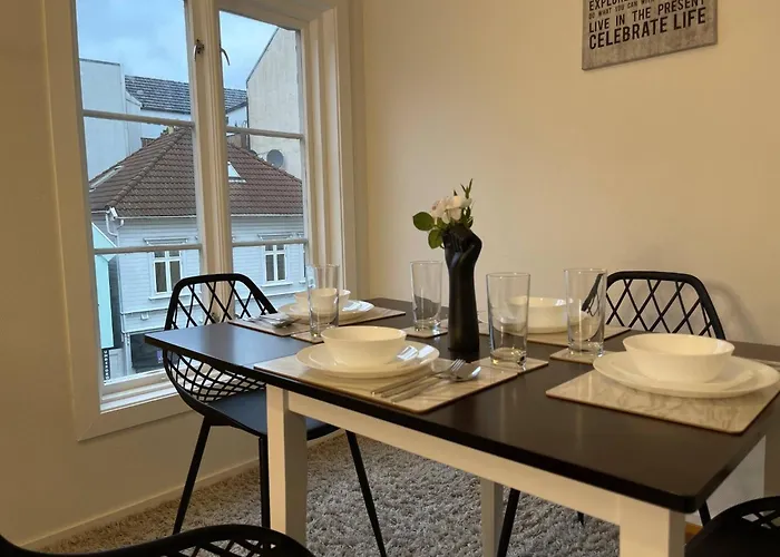 15 With Private Sauna Billiards דירה