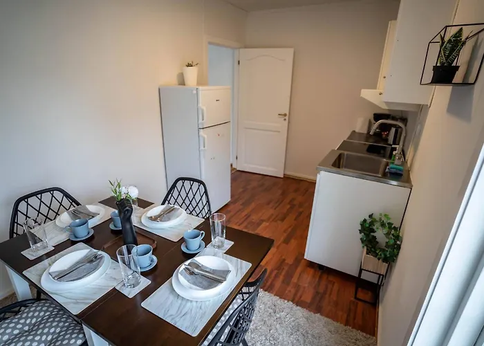 15 With Private Sauna Billiards דירה *