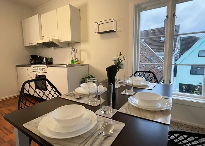 15 With Private Sauna Billiards *