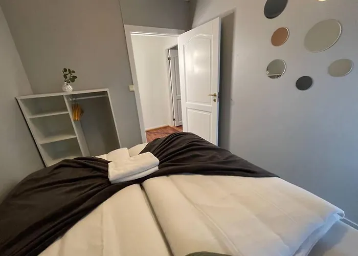 15 With Private Sauna Billiards דירה