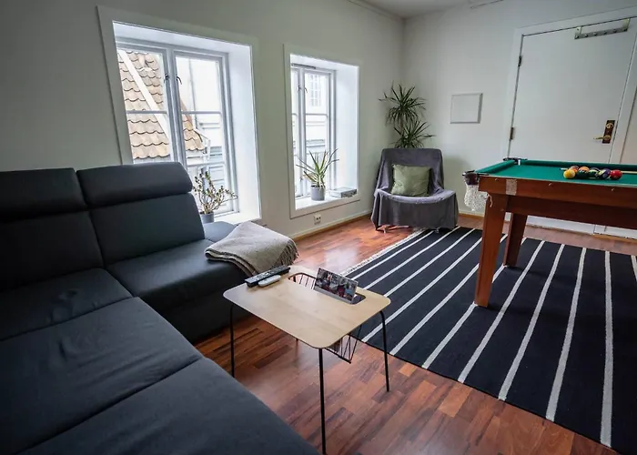 15 With Private Sauna Billiards דירה