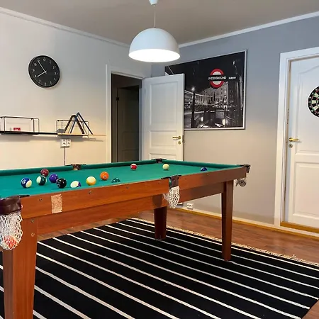 アパート 15 With Private Sauna Billiards